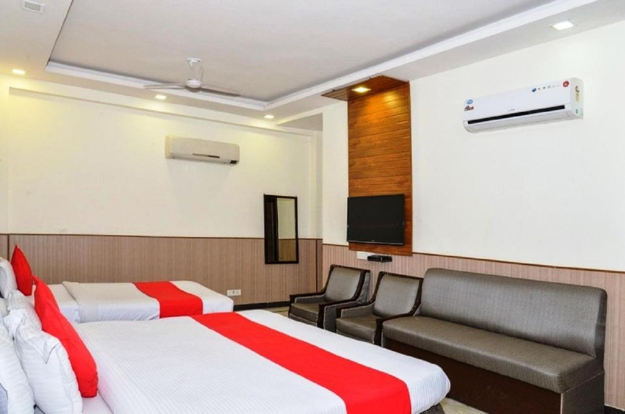 Del Fox Hotel, Delhi Airport Neu-Delhi Exterior foto